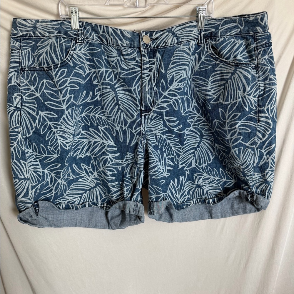 Lane Bryant Denim Leaf Pattern Shorts